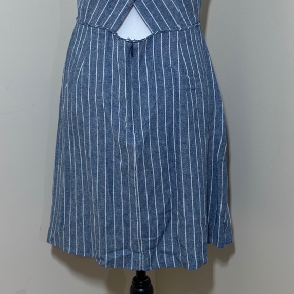 Ann Taylor Loft || Linen Blend Dress size 10 - Picture 8 of 10
